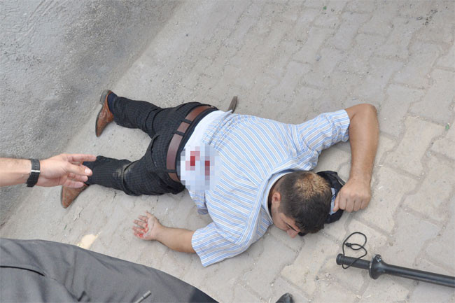 Bombanın düştüğü evin şok görüntüsü - Resim: 2