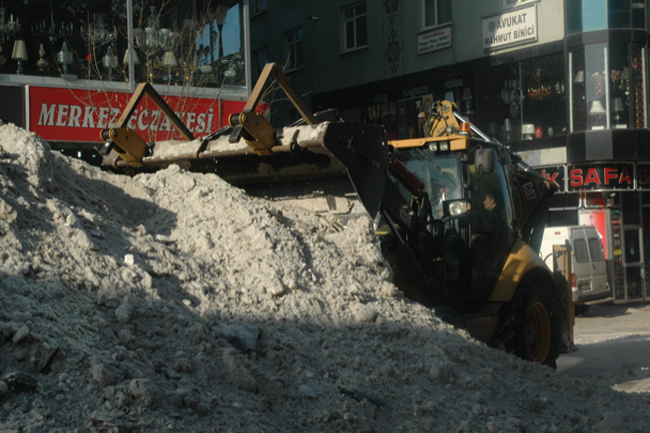 Erzurum -32 dereceyi gördü - Resim: 3