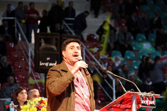 BDP Diyarbakır'da salonu dolduramadı - Resim: 3