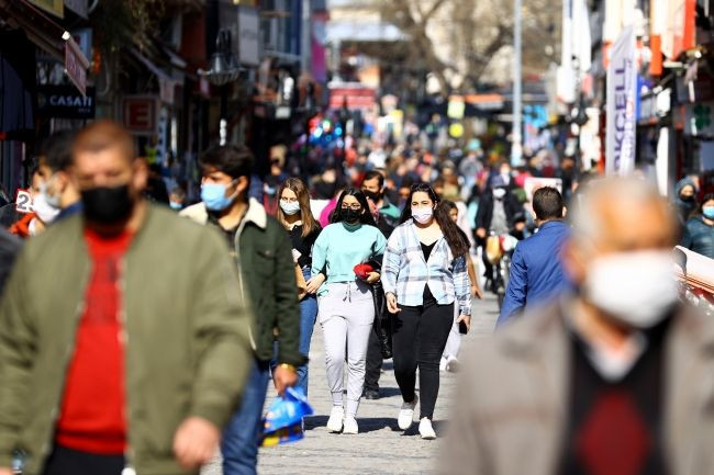 Yeni korona yasakları geliyor! Omicron vakaları patlattı restoranlar kafeler, AVM'lere yeni yasak... - Resim: 4