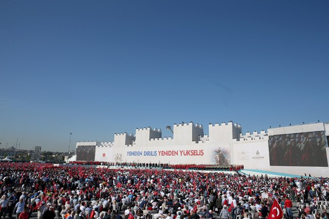 Fetihin yıl dönümüne görkemli kutlama - Resim: 4