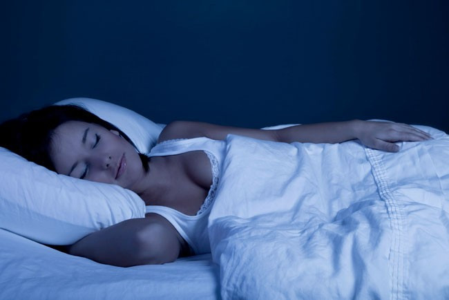 Her gece felç oluyoruz! Uykuda düşme hissi meğer... - Resim: 2