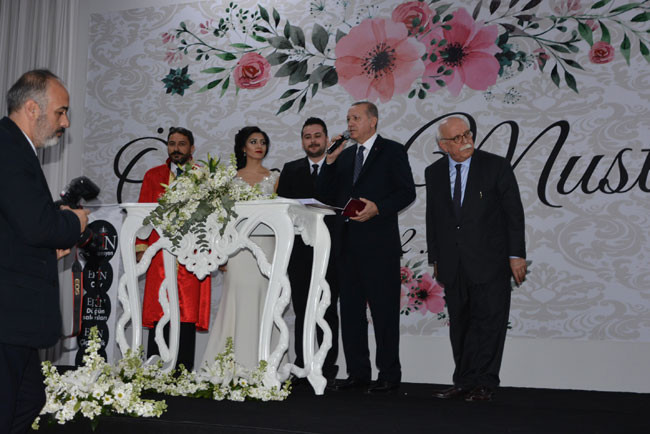 Erdoğan nikah şahitliği yaptı... - Resim: 4