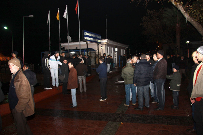 PKK'lı terörist deniz otobüsü kaçırdı - Resim: 4