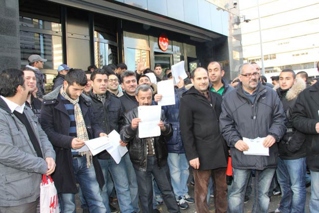 Türk gençleri konsolosluklara akın etti - Resim: 3