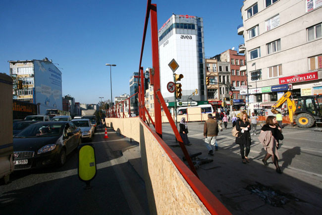 Taksim Meydanı yenileniyor - Resim: 2