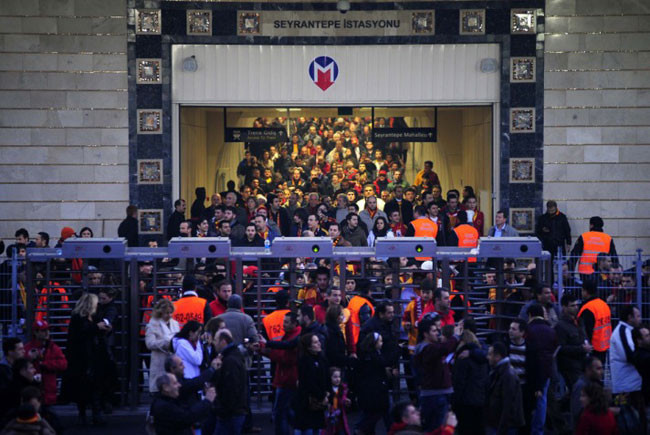 Twitter'da Adnan Polat isyanı! - Resim: 2