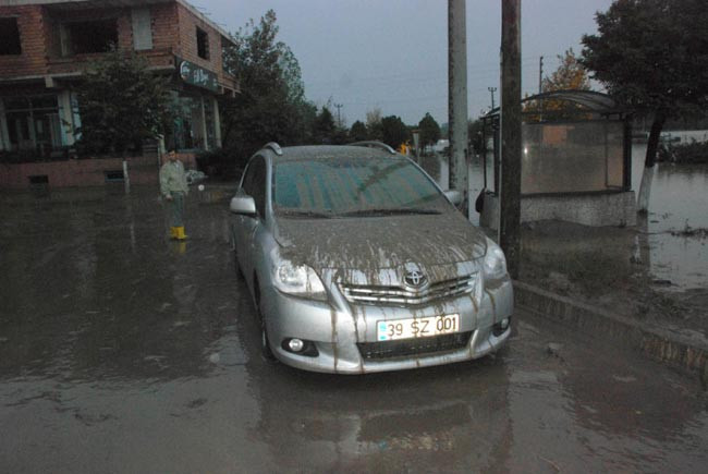 Kırklareli sular altında kaldı - Resim: 4
