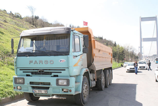 Köprüde bir mucize daha - Resim: 1