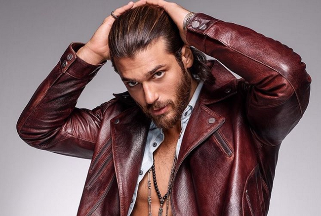 Erkenci Kuş dizisinin starı Can Yaman'ın annesini gören ablası sanıyor - Resim: 1