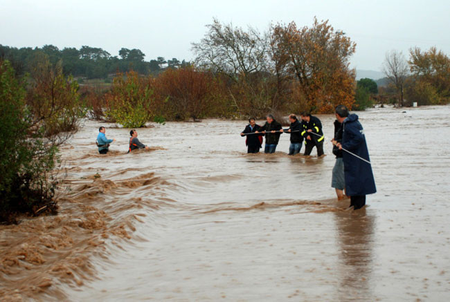 Çanakkale'yi sel vurdu! İnanılmaz görüntüler - Resim: 2