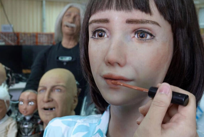Covid-19 hastaları için geliştirildi! İnsansı robot 'Grace' dikkat çekiyor - Resim: 4