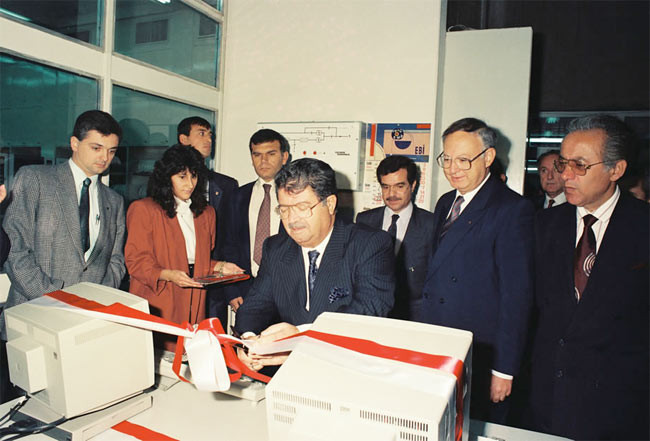 Özal'ın 6 fotoğrafı sitede - Resim: 4