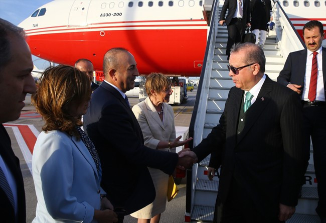 Cumhurbaşkanı Erdoğan'ı böyle karşıladılar - Resim: 2