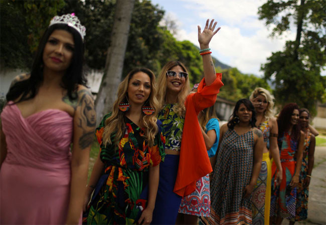 Cezaevinin en güzel kadını seçildi mahkum kadınlar podyumda - Resim: 2