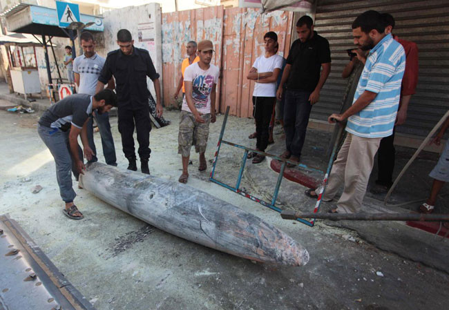 İsrail çocukları öldürüyor - Resim: 2