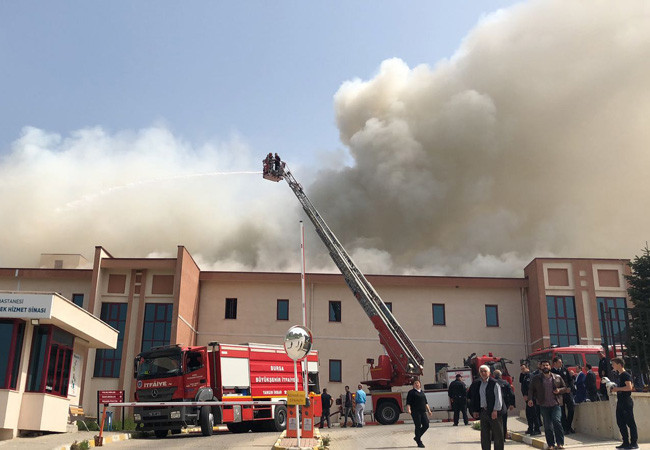 Bursa'da hastane yangını! - Resim: 3