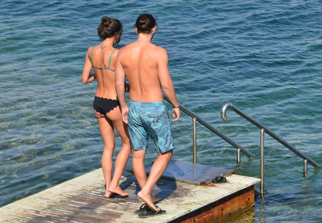 Berrak Tüzünataç ile Birkan Sokullu'nun aşk tatili devam ediyor - Resim: 1