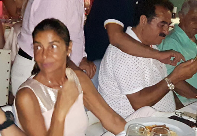 İmparator eski hayat arkadaşını mutlu gününde yalnız bırakmadı! - Resim: 2