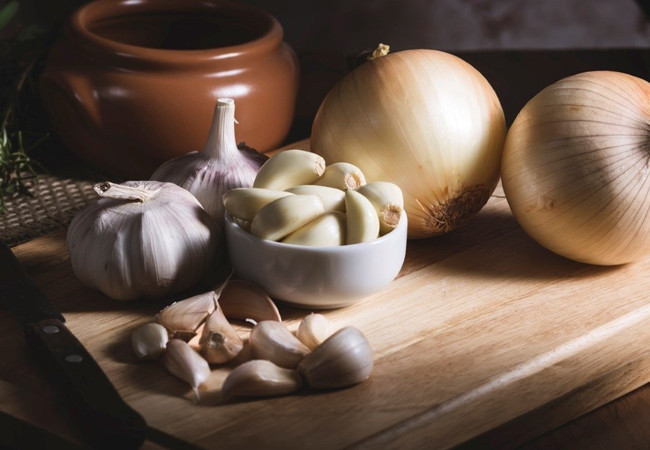 Meğer hastalık saçıyorlarmış! Bu 10 besini buzdolabına sakın koymayın... - Resim: 4