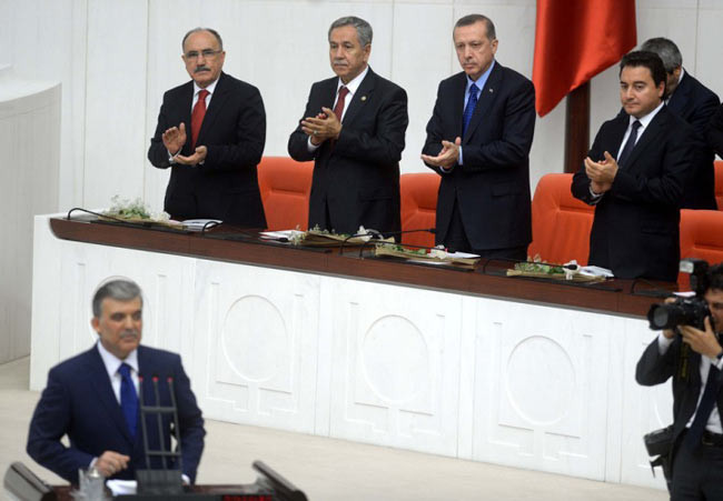 Meclis yeni yasama yılına böyle girdi - Resim: 2