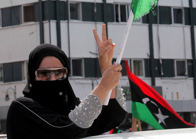 Kaddafi'nin ölümünü böyle kutladılar - Resim: 1