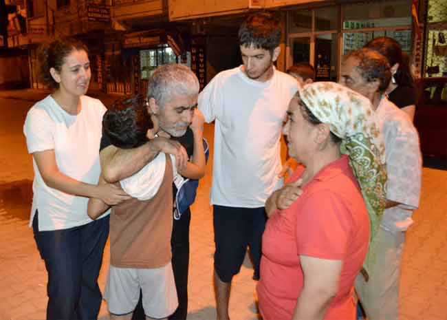 Kaddafi Türk garsona neler etmiş - Resim: 3