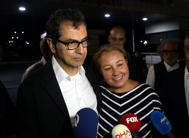 Mahmut Tanal Kadri Gürsel'in eşiyle öpüştüğü anı anlattı - Resim: 4