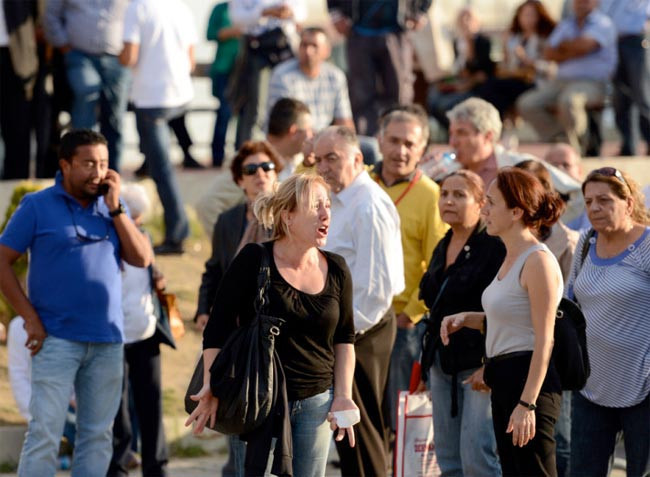 Sanık yakınları Balyoz krizi geçirdi - Resim: 1
