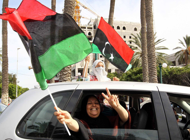 Kaddafi'nin ölümünü böyle kutladılar - Resim: 4