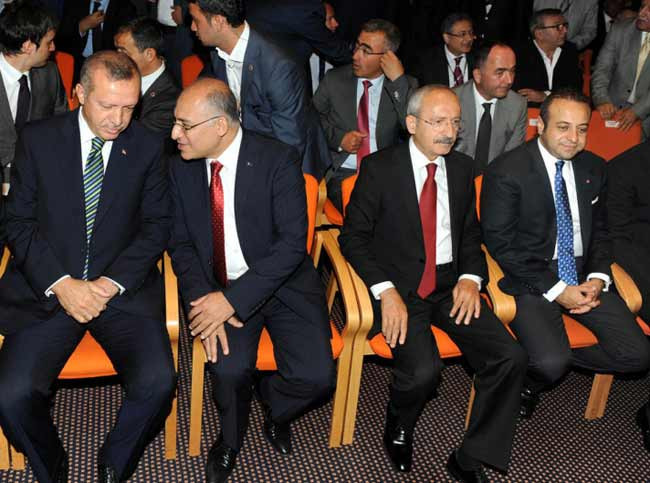 Başbakan ve Gandi birkez daha buluştu - Resim: 2