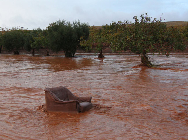 Sel Doğu'da yıkıma sebep oldu - Resim: 4
