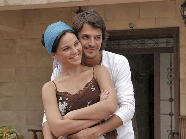 Ufak Tefek Cinayetler'in Arzu'su Tülin Özer kimdir nereli sevgilisi kim? - Resim: 4