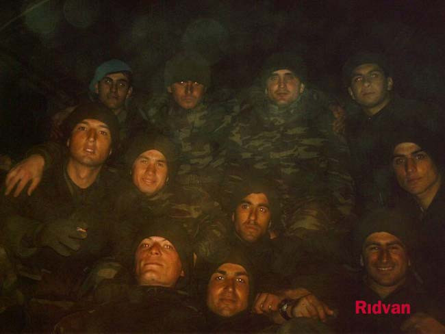 Şehit babası Kürtçe ağıtlar yaktı! - Resim: 2