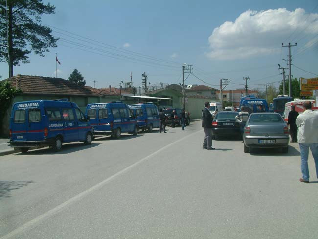Düzce Cezaevi'nde intihar isyan getirdi - Resim: 3