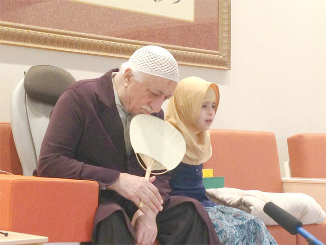 Gülen'in sohbetinden 6 fotoğraf - Resim: 3