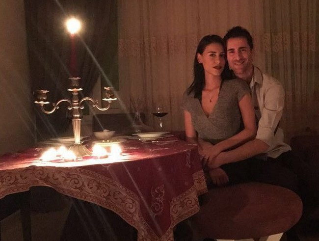 Bekir Aksoy eşi Derya'dan boşandı! Karısının iddiası ise olay! - Resim: 2