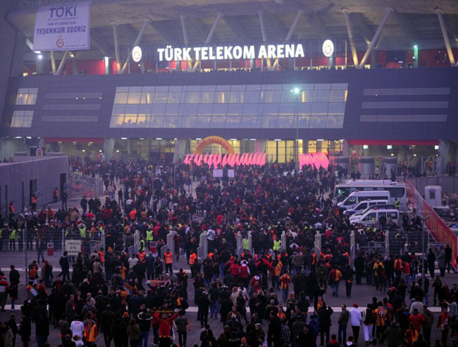 Telekom Arena'dan ilk fotoğraflar - Resim: 1