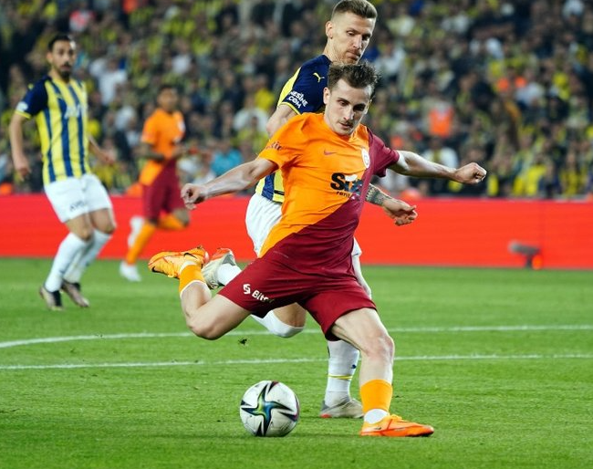 Galatasaray'ın derbi kadrosunu ifşa etti! Fenerbahçe maçı öncesi büyük kriz: İbrahim Büyükak'a tepki yağdı - Resim: 4