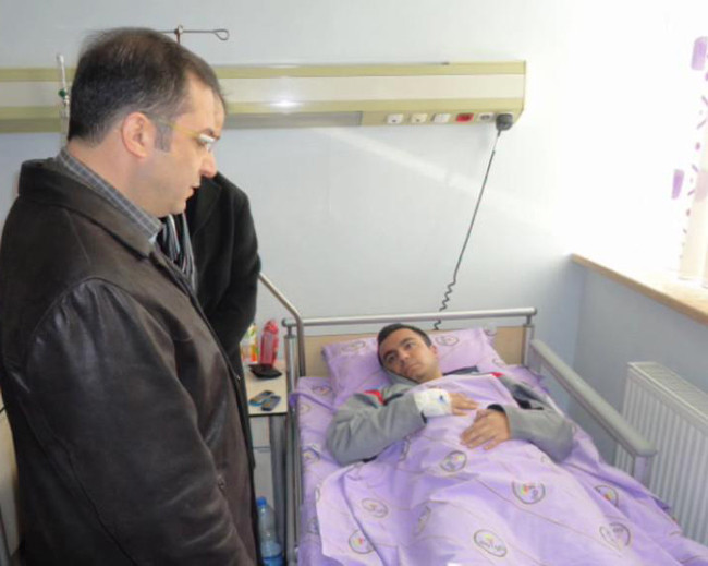 BDP'li vekili yalanlayan fotoğraflar - Resim: 2