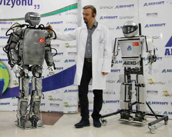 Yerli insansı robot - Resim: 1
