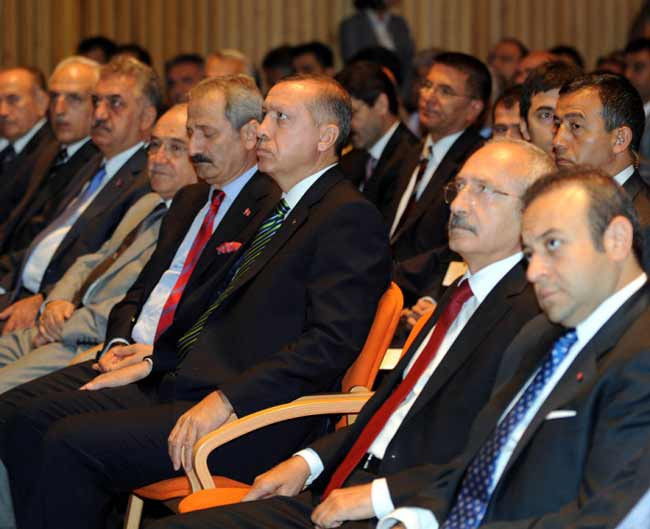 Başbakan ve Gandi birkez daha buluştu - Resim: 3