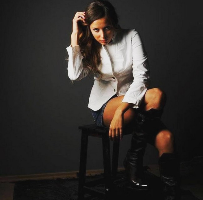 Merve Kovancı kimdir instagramdaki gizlediği pozları - Resim: 3