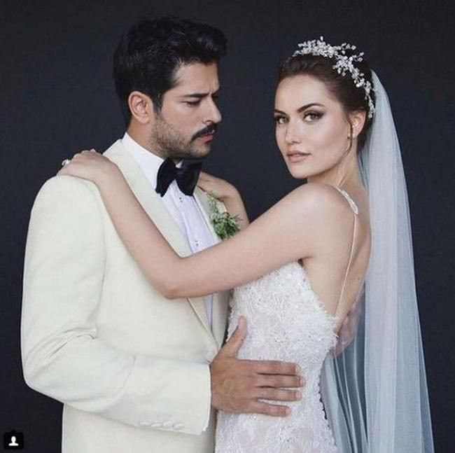 Fahriye Evcen'in annelik gözyaşları! Burak Özçivit, bebeği görünce bakın nasıl tepki verdi - Resim: 3