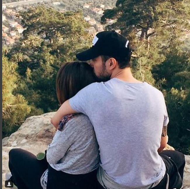 Murat Boz keyiflerde Aslı Enver kederlerde seni sulara yelken açtı - Resim: 2