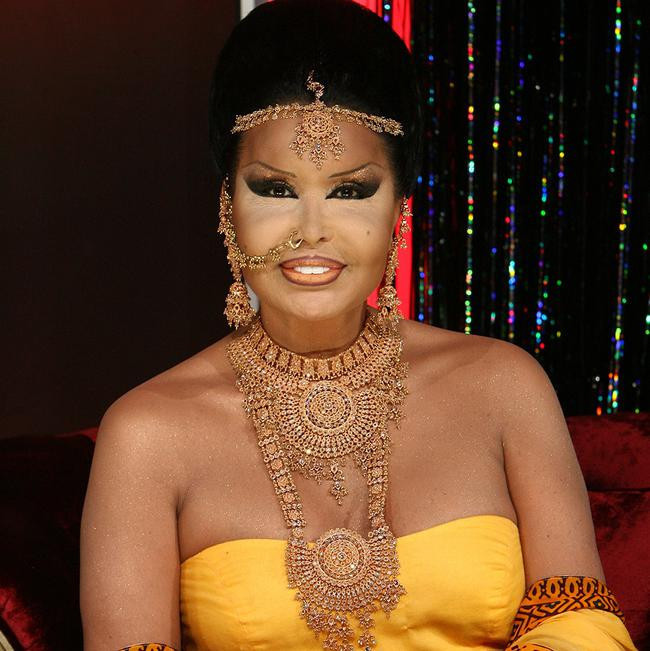 Dudak uçuklatan servetiyle ilgili flaş karar! - Resim: 1