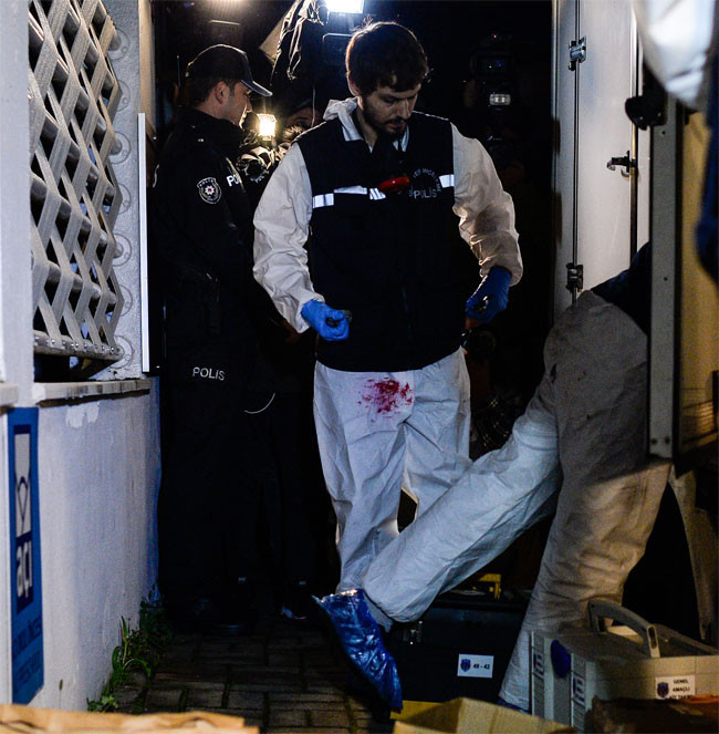 Suudi Konsolosluğu'ndan böyle çıktılar! O kırmızı lekeler ne? - Resim: 1