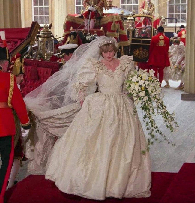 Prenses Diana'nın şimdiki halinin fotoğrafı şok etkisi yarattı - Resim: 3