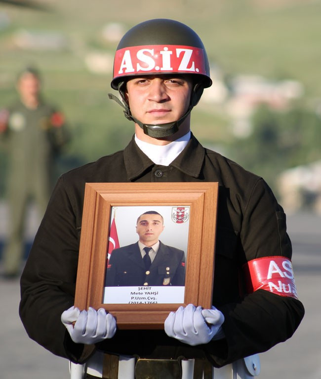 Şehit Yahşi'nin cenazesi memleketine gönderildi - Resim: 3