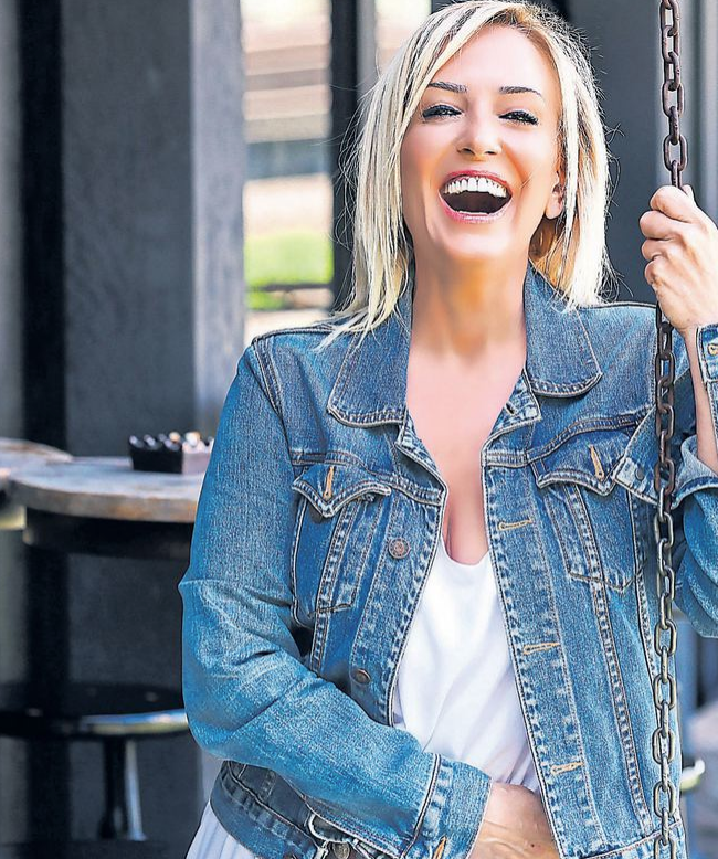 Saba Tümer'den olay sözler: Sevişince aşk alevlenir tavan yapar - Resim: 2